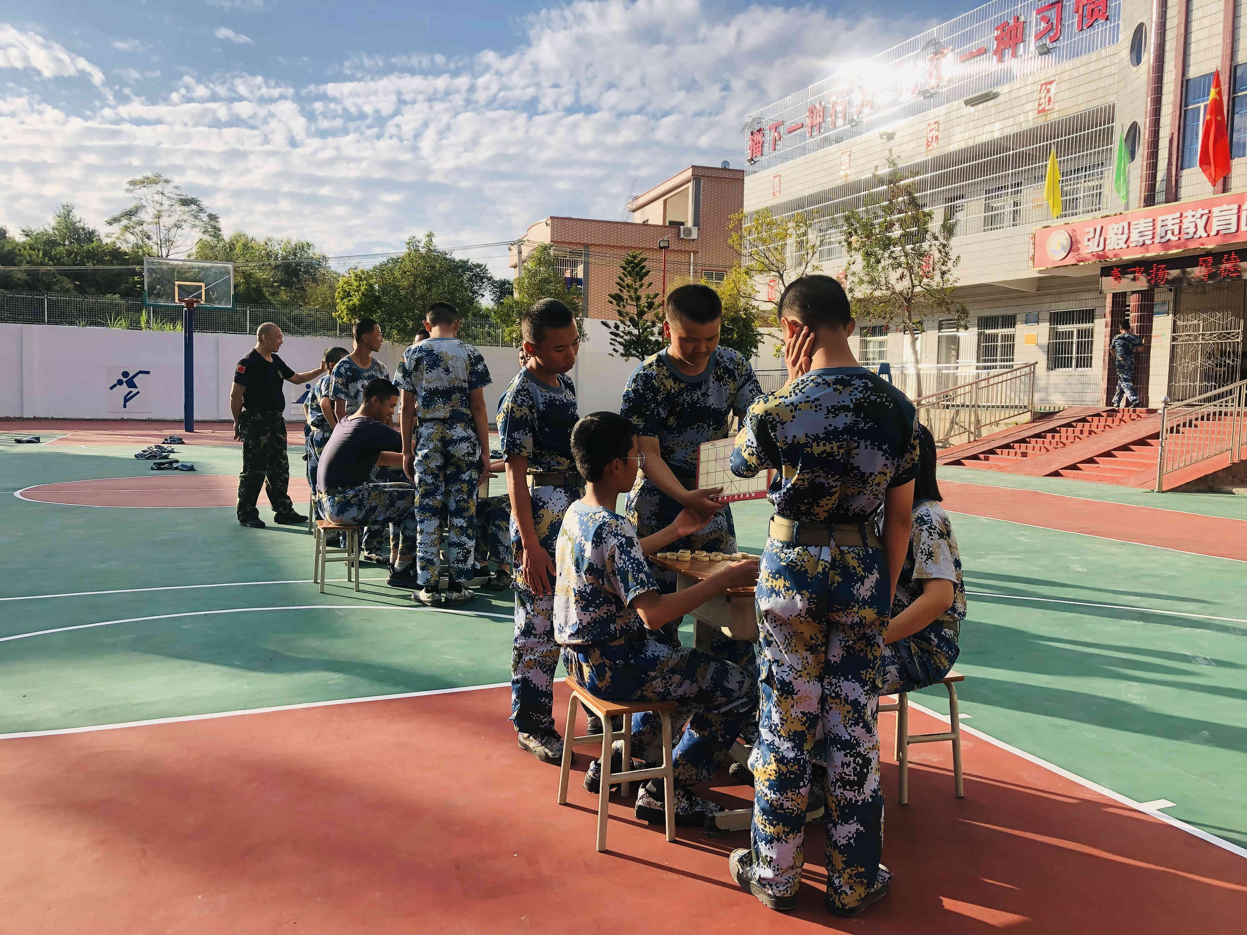 广东专业孩子厌学早恋中心
